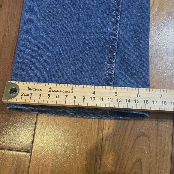 Levi's 511 Jeans Womens 18 Reg 29x31 Slim Fit Medium Blue Wash Black Label - Picture 3 of 10